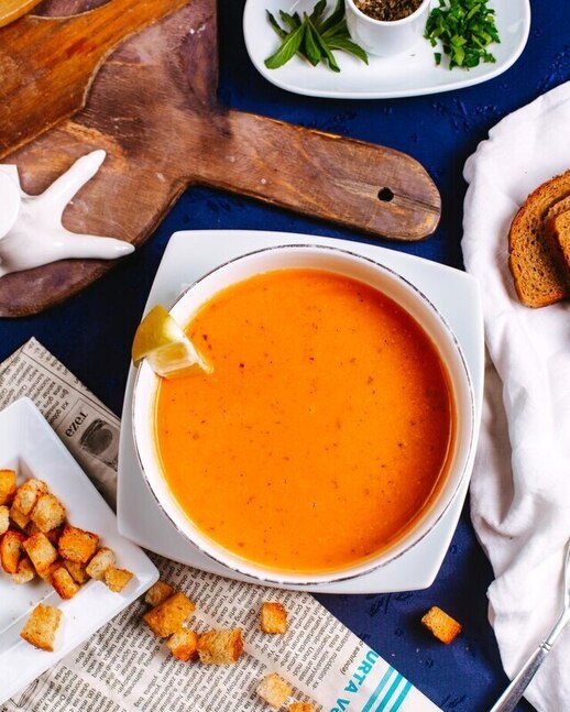 Σούπα Βελουτέ Ντομάτας με Κόκκινη Πιπεριά